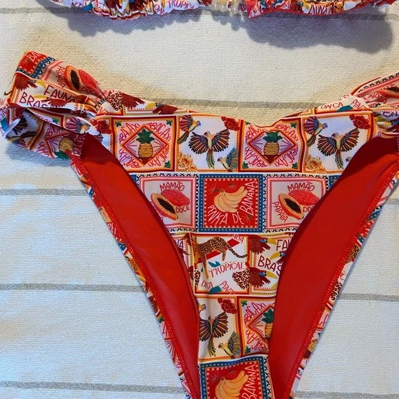 Colorful Patterned Bikini Set - Picture 2 of 12